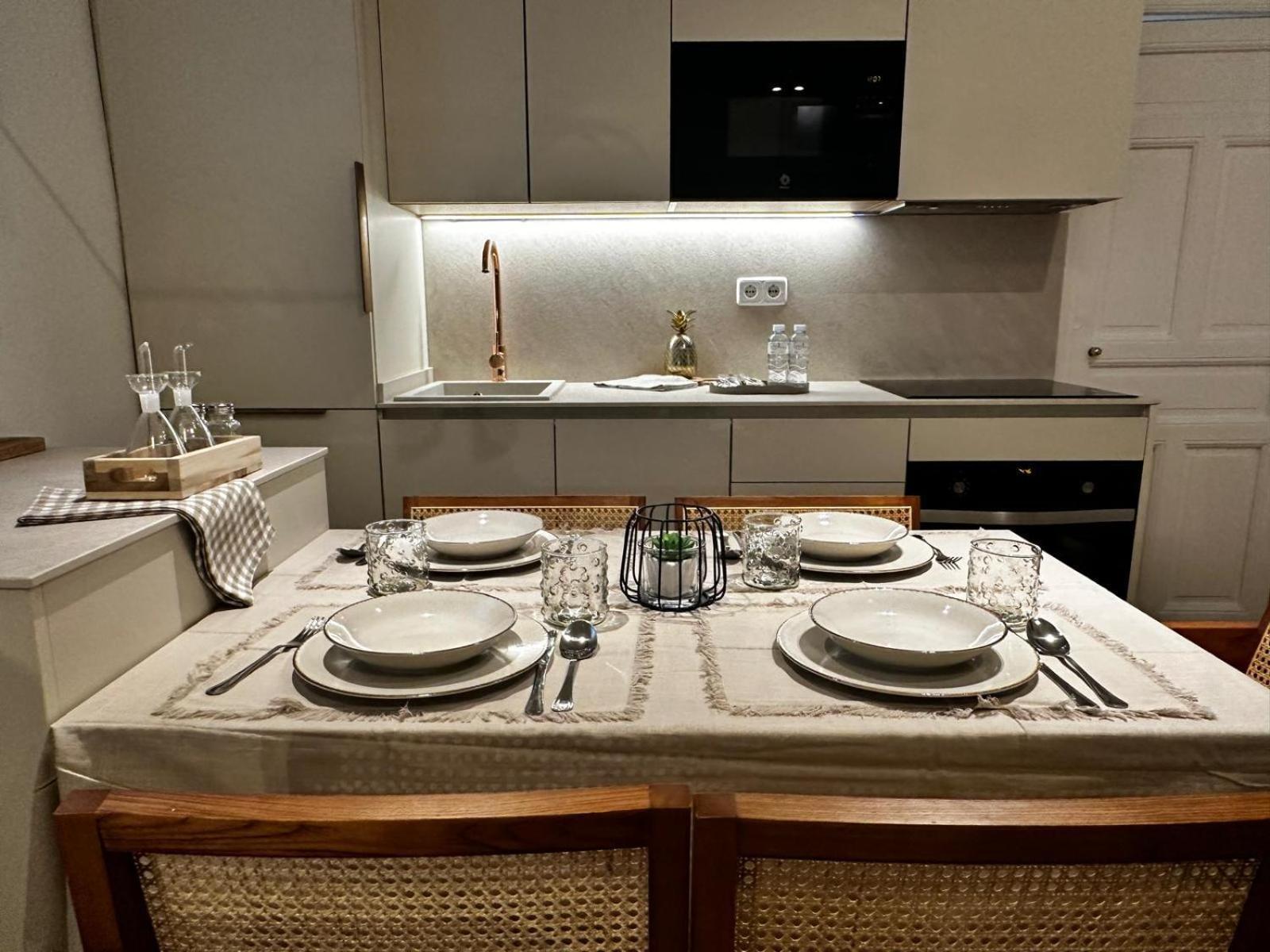 Piso 2 Habitaciones En El Centro Madrid Luaran gambar