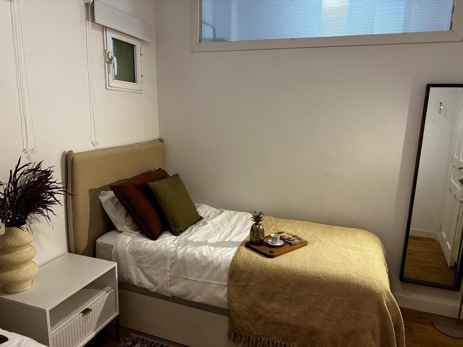 Piso 2 Habitaciones En El Centro Madrid Luaran gambar